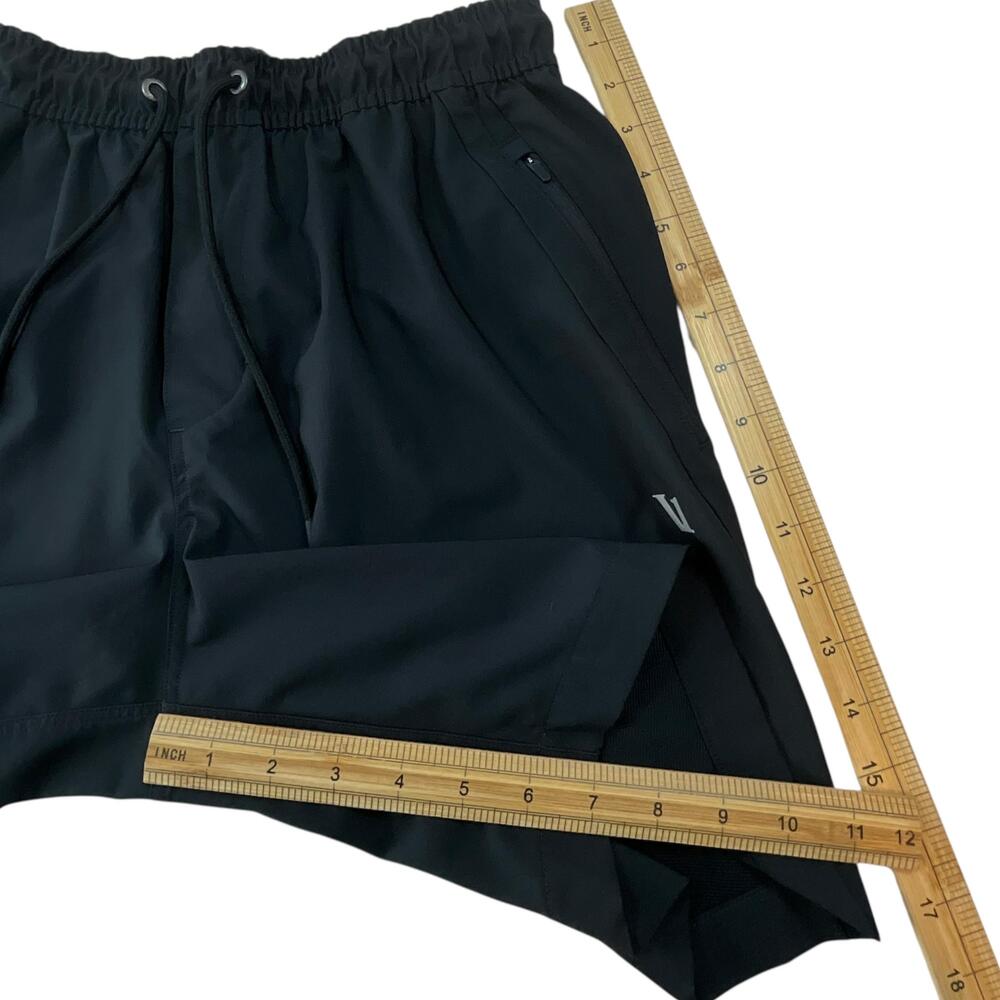 Vuori Train Tech Shorts Mens Small Black 8" Inseam Zip Pockets Athletic V3013 - Picture 11 of 11